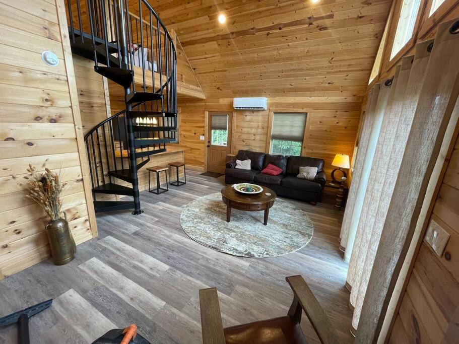 Cozy 1 Bedroom Cabin In The Heart Of Jonesborough Buitenkant foto